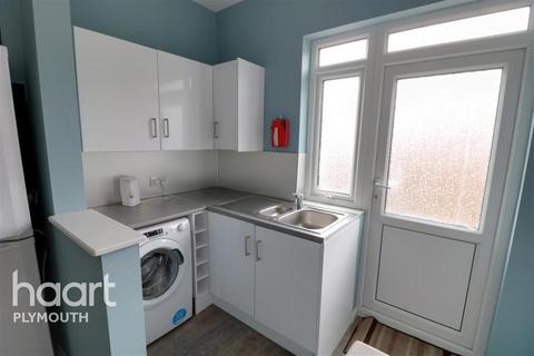 1 bedroom in a house share to rent, Lipson Road Plymouth PL4