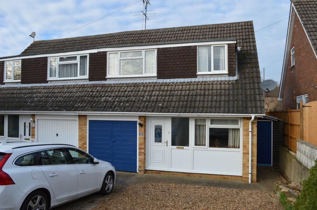 Grasscroft, Kingsthorpe, Northampton NN2 8QH 3 bed semidetached house