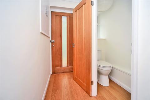 23 Castleton Close, Banstead, SM7 2JN