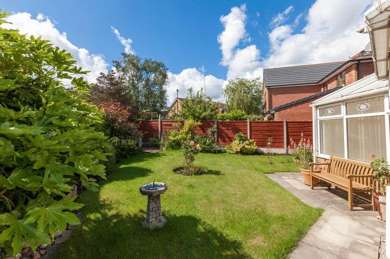 Copeland Drive, Standish, WN6 0XR 4 bed detached house £286,000