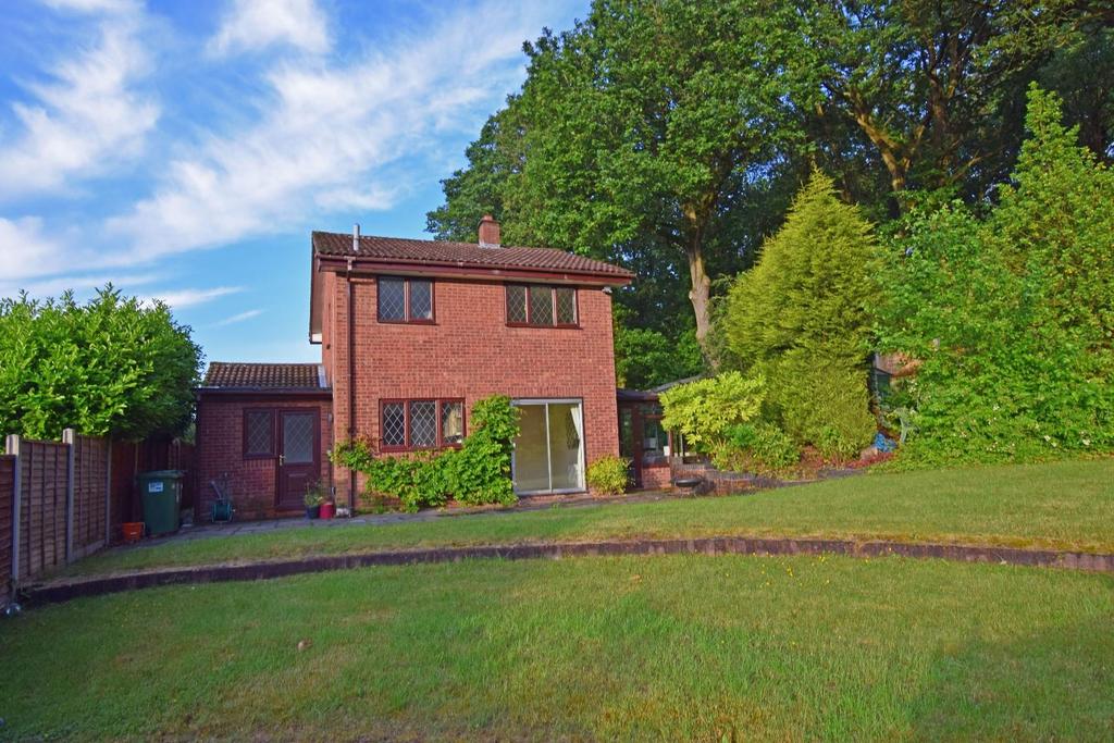 55 Oakham Close, Oakenshaw South, Redditch, B98 7YG 3 bed detached