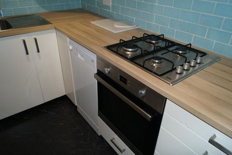 2 bedroom apartment to rent, Christchurch Road