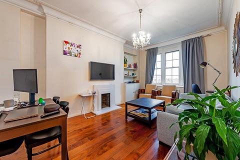 1 bedroom apartment to rent, Rodney Court, Little Venice, W9