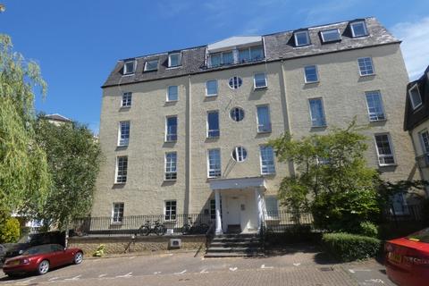 3 bedroom flat to rent, Caledonian Crescent, Dalry, Edinburgh, EH11