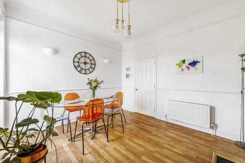 62 Northcroft Road, London, W13 9SX