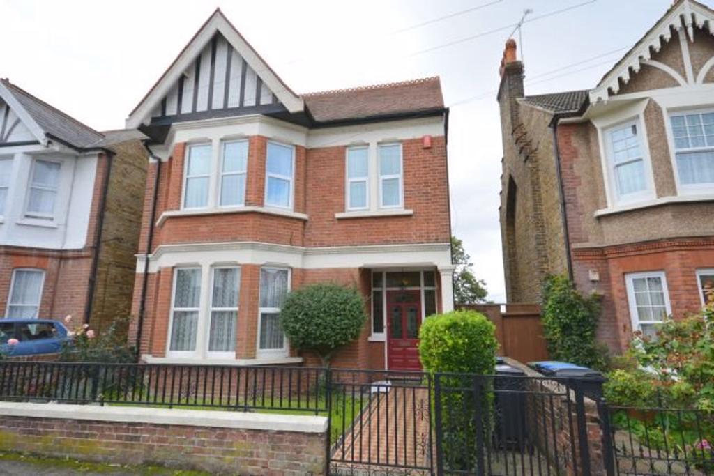Madeira Road, Margate, CT9 2QQ 4 bed house £1,250 pcm (£288 pw)