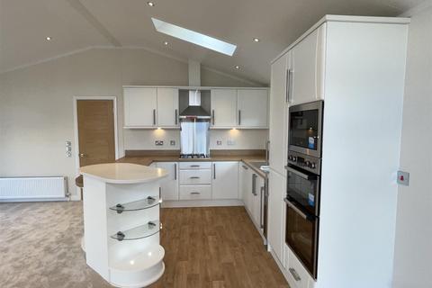 undefined, Wateringbury Road, East Malling, Kent