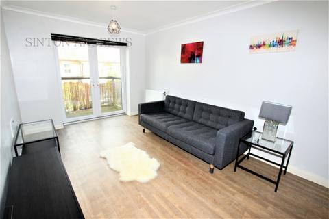 1 bedroom flat to rent, Featherstone Court, Dudley Road, Southall, UB2