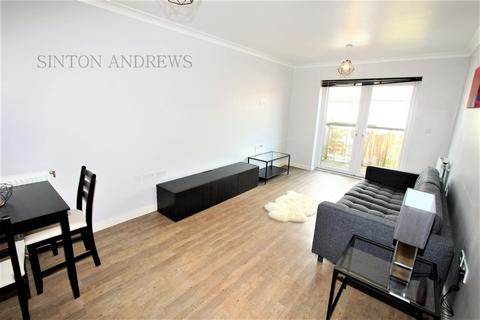 1 bedroom flat to rent, Featherstone Court, Dudley Road, Southall, UB2