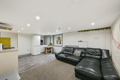 7 bedroom terraced house to rent, Garstang Road, Preston PR1