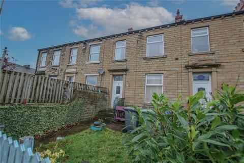 2 bedroom terraced house to rent, Victoria Street, Lindley, Huddersfield, West Yorkshire, HD3