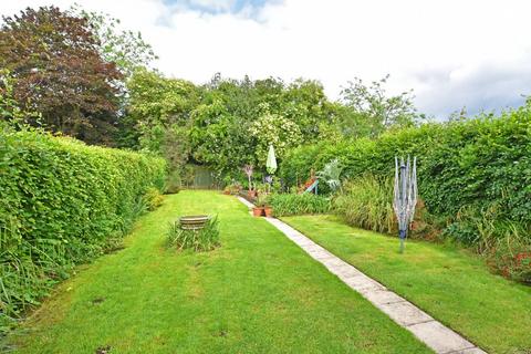 3 bedroom semi-detached house for sale, Castle Road, Killinghall