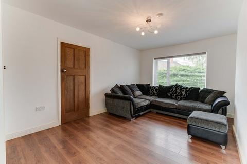 2 bedroom semi-detached house to rent, Green Street, Old Whittington