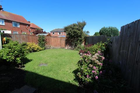 2 bedroom semi-detached house to rent, Glenallen Gardens, Tynemouth,  NE30 3TE