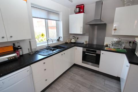 2 bedroom semi-detached house to rent, Glenallen Gardens, Tynemouth,  NE30 3TE