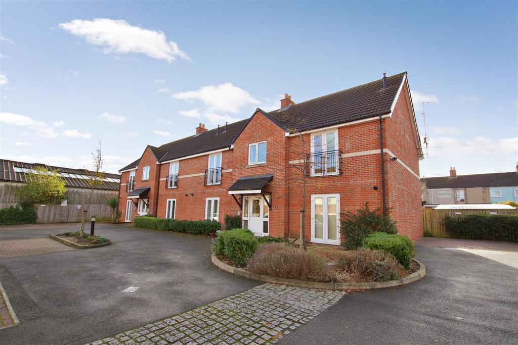 Argyle Street, Gorse Hill, Swindon 2 bed flat £650 pcm (£150 pw)