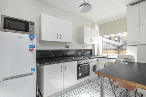 4 bedroom flat to rent, NW1