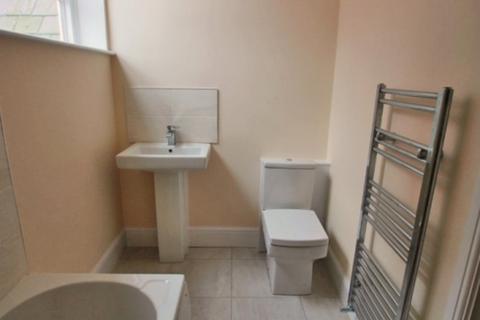 1 bedroom flat to rent, 10, 5 Ednam Road, Dudley, DY1 1HL