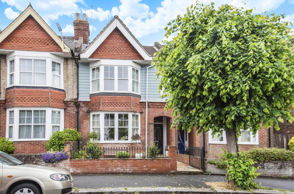 Highfield Road, Bognor Regis, PO22 4 bed terraced house £325,000