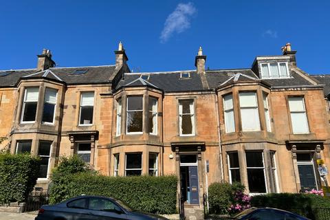 3 bedroom duplex to rent, Dean Park Crescent, Stockbridge, Edinburgh, EH4
