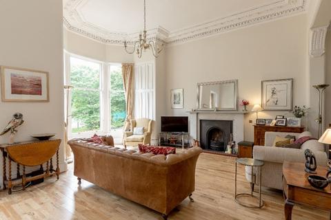 3 bedroom duplex to rent, Dean Park Crescent, Stockbridge, Edinburgh, EH4