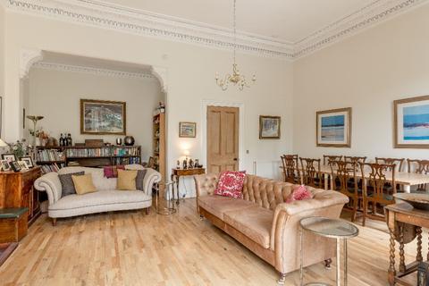 3 bedroom duplex to rent, Dean Park Crescent, Stockbridge, Edinburgh, EH4
