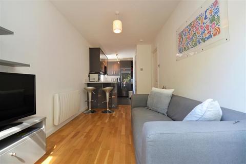 1 bedroom apartment to rent, Parkview Court, Broomhill Road, Wandsworth