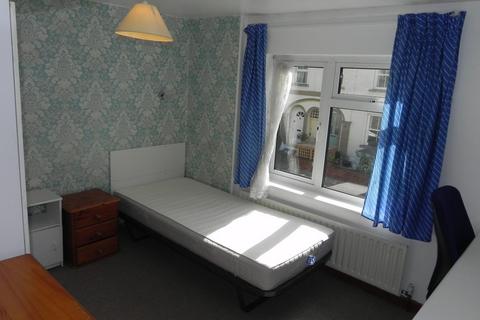 undefined, KINGS ROAD, GUILDFORD, GU1 4JW