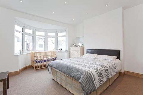 5 bedroom semi-detached house to rent, Temple Gardens, Temple Fortune, NW11