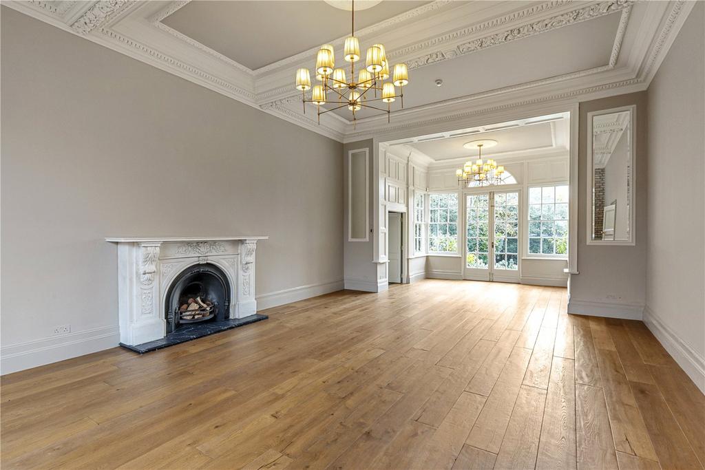Formal Drawing Room