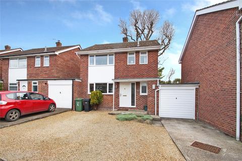 3 bedroom detached house to rent, Benwells, Chinnor OX39