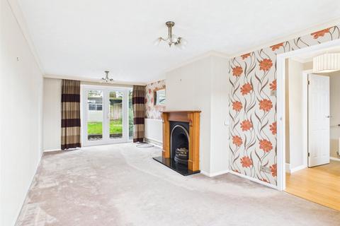 3 bedroom detached house to rent, Benwells, Chinnor OX39