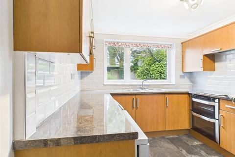 3 bedroom detached house to rent, Benwells, Chinnor OX39
