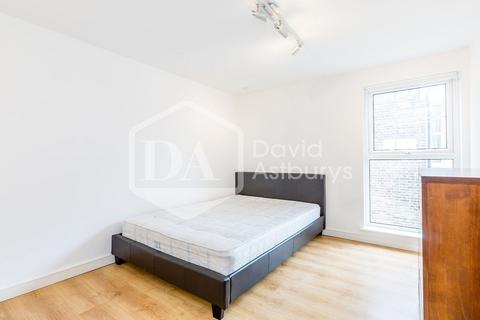 3 bedroom apartment to rent, Criterion Mews, Archway, London
