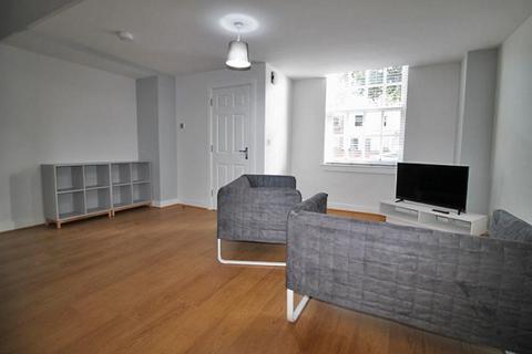 Studio to rent, 219 Mansfield Road, NOTTINGHAM NG1 3FS