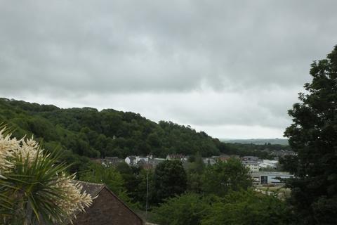 2 bedroom semi-detached house to rent, The Lynchets, Lewes BN7