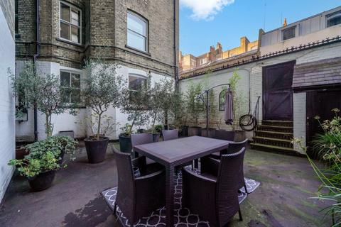 2 bedroom flat to rent, Clarence Gate Gardens, Glentworth Street, London