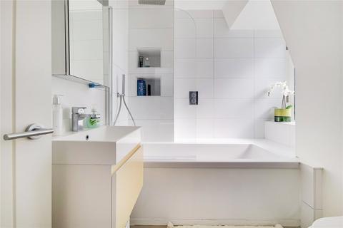 7g Vera Road, London, SW6 6RW