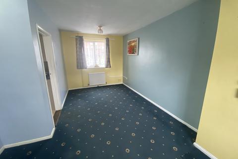 2 bedroom semi-detached house to rent, Hinde Close, Sittingbourne, Kent, ME10