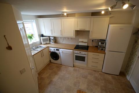 2 bedroom townhouse to rent, Bramble Court, Nottingham NG10