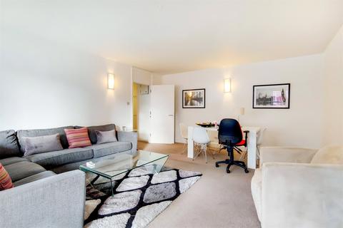 3 bedroom apartment to rent, Weymouth Street, Fitzrovia, London, W1W