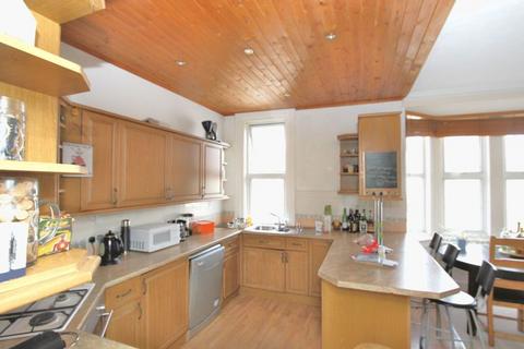 3 bedroom apartment to rent, Matlock Road, Brighton