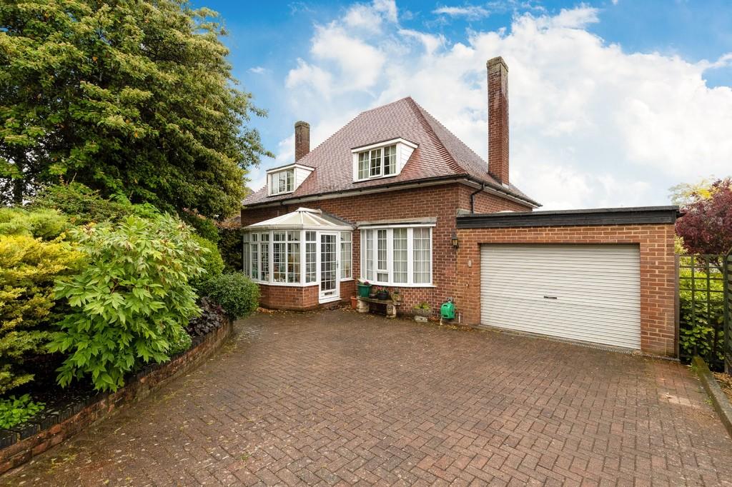 Priory Close, Royston 4 bed detached house for sale £700,000