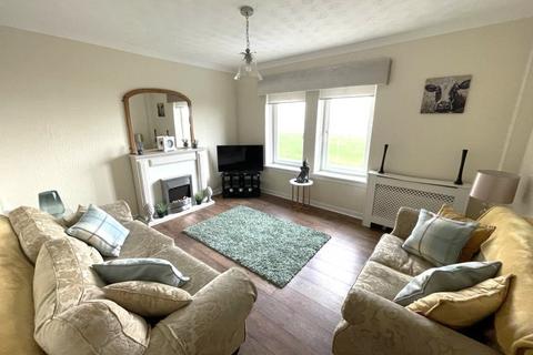 2 bedroom flat to rent, Kilmeny Court, Ardrossan, North Ayrshire, KA22