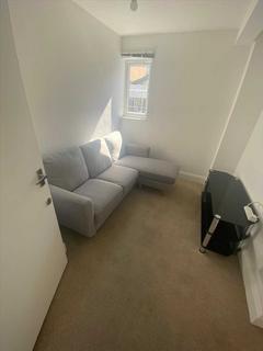 4 bedroom apartment to rent, Baker Street, Brighton