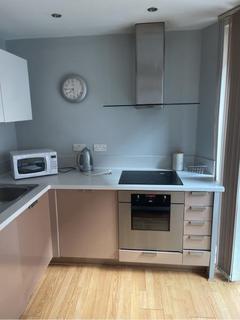 2 bedroom apartment to rent, Southside, Chinese Quarter