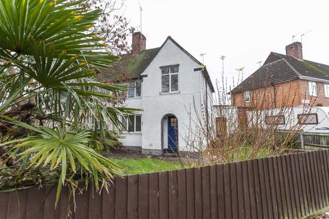 3 bedroom semi-detached house to rent, Astley Close, Leicester, LE3
