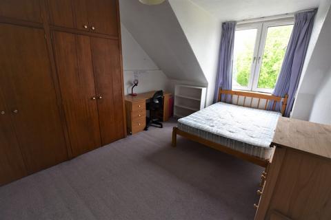 3 bedroom flat to rent, Elmfield Avenue, City Centre, Aberdeen, AB24