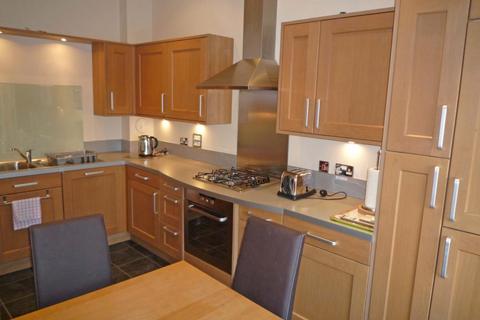2 bedroom flat to rent, 452 Great Western Rd, Aberdeen, AB10 6NP