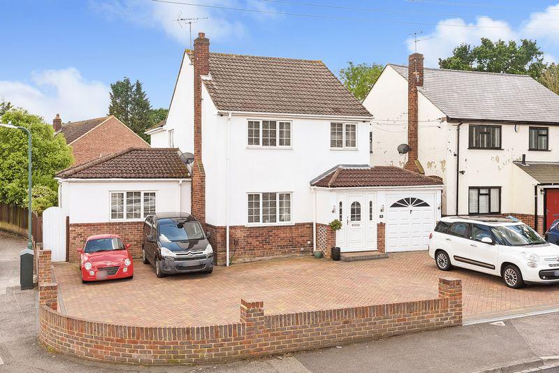 Joydens Wood Road, Bexley 5 bed detached house £650,000